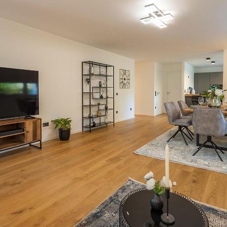Sweethome - Luxus Pur - Grosse Kueche, 2 Baeder, 2 Terrassen Ottobrunn Exterior foto