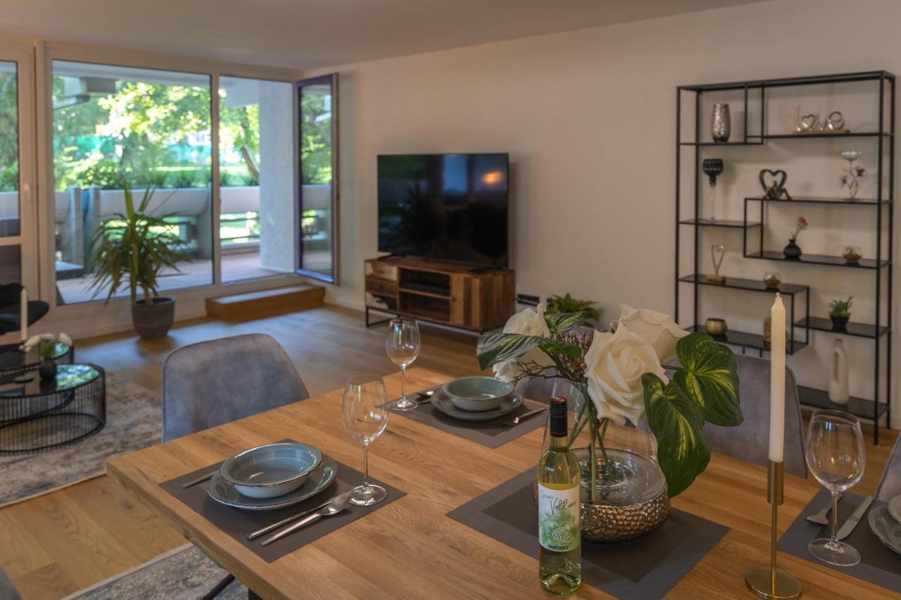 Sweethome - Luxus Pur - Grosse Kueche, 2 Baeder, 2 Terrassen Ottobrunn Exterior foto