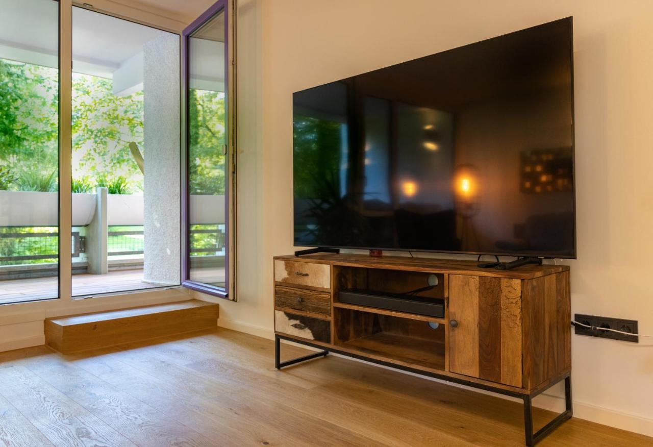 Sweethome - Luxus Pur - Grosse Kueche, 2 Baeder, 2 Terrassen Ottobrunn Exterior foto