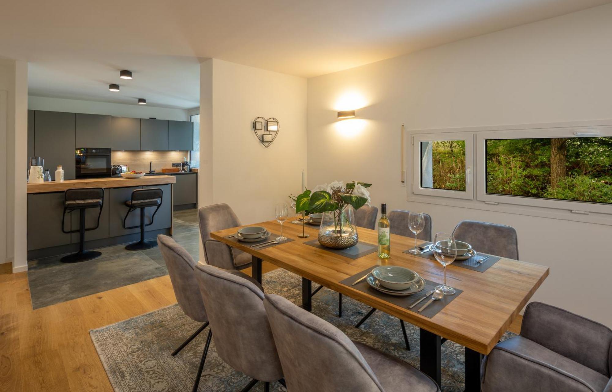 Sweethome - Luxus Pur - Grosse Kueche, 2 Baeder, 2 Terrassen Ottobrunn Exterior foto