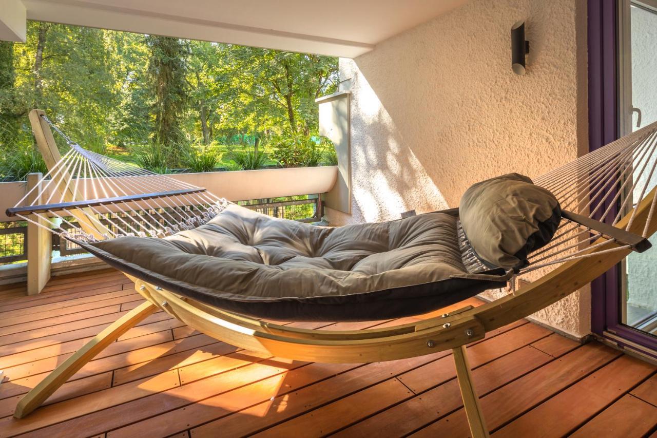 Sweethome - Luxus Pur - Grosse Kueche, 2 Baeder, 2 Terrassen Ottobrunn Exterior foto